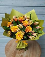 Букет цветов из:  Альстромерии и Розы в Архангельском Воронежской области