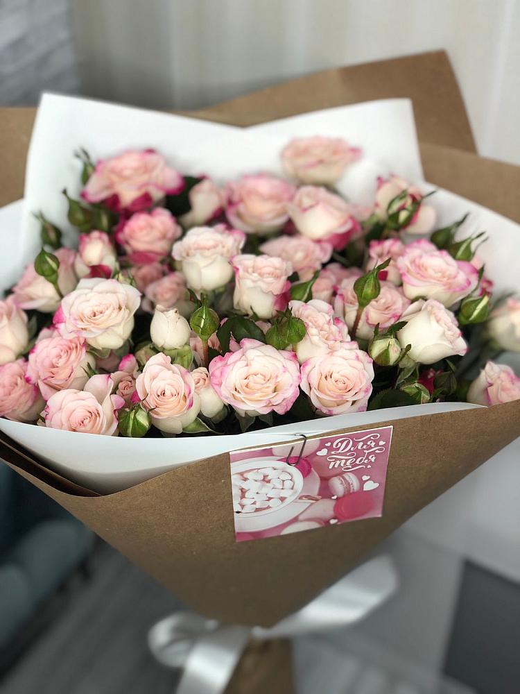 Букет цветов из: Розы в Архангельском Воронежской области