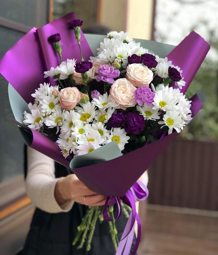 Букет цветов из: Хризантемы, Гвоздики и Розы в Архангельском Воронежской области