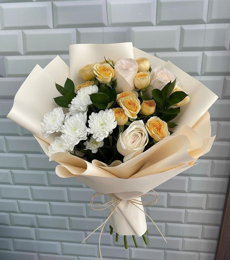 Букет цветов из: Розы и Хризантемы в Архангельском Воронежской области