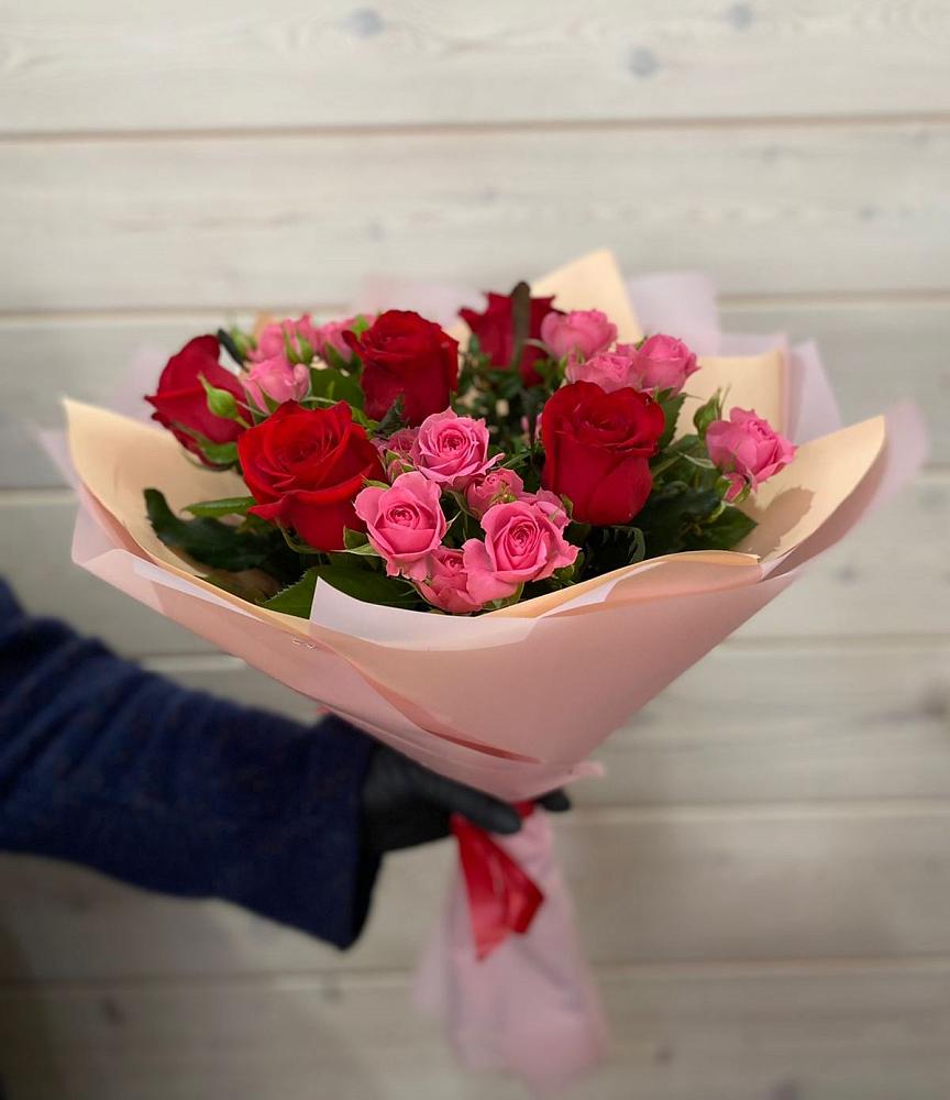 Букет цветов из: Розы в Архангельском Воронежской области