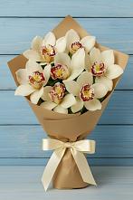 Букет цветов из:  Орхидеи и Розы в Архангельском Воронежской области